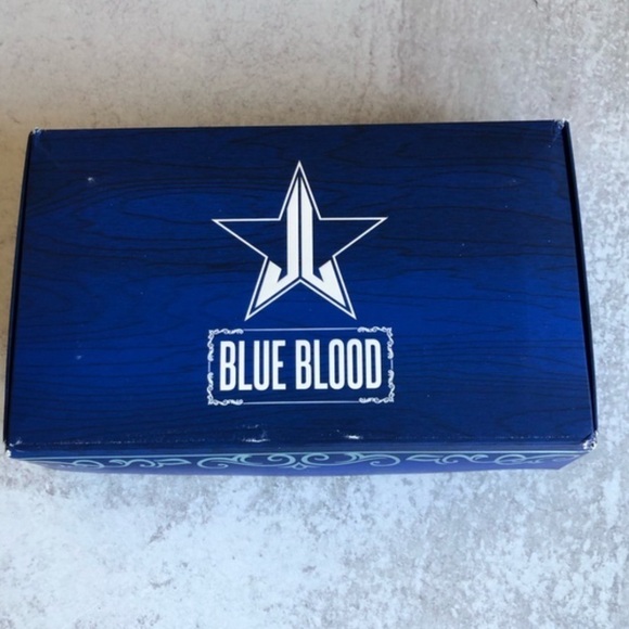 Jeffrey Stars Blue Blood Eye Shadow Palette - Picture 8 of 8